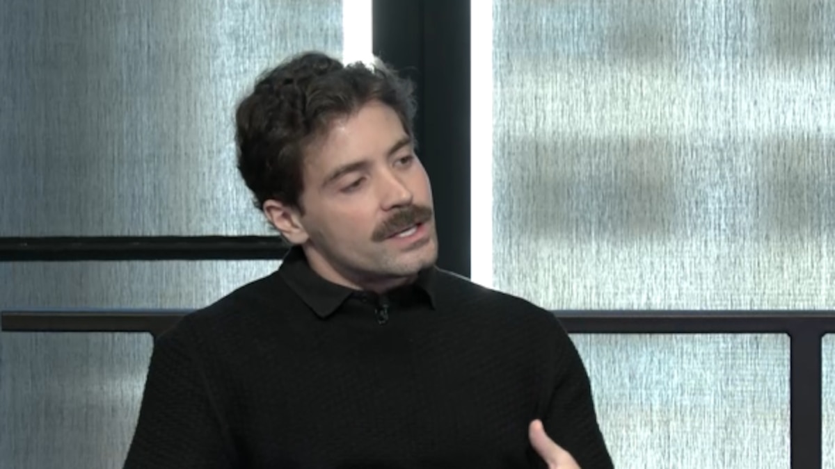 El argentino que se reunió con Elon Musk revela la clave para sobrevivir la carrera de la IA thumbnail