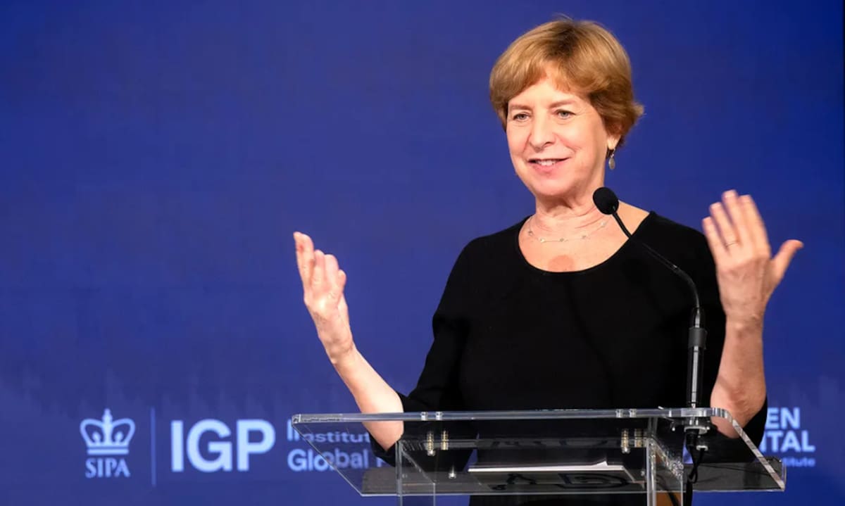 Vivian Schiller: No hay balas de plata para salvar a los medios: hay que escuchar al público thumbnail