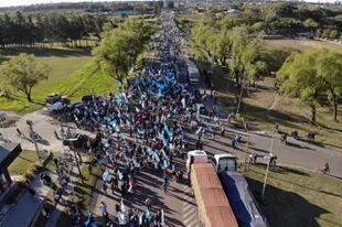 Marchas en contra de la expropiación de Vicentín en Santa Fe, desde Avellaneda hacia Reconquista, el día del Banderazo Federal del 9J de 2020