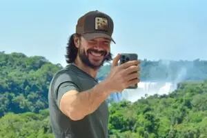 Álvaro Morte, "El Profesor" de La casa de papel, visitó las Cataratas del Iguazú