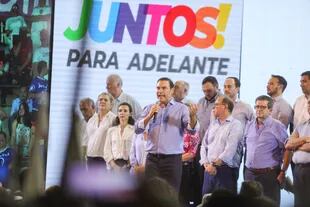 El gobernador radical Gustavo Valdés lidera al oficialismo provincial en Corrientes