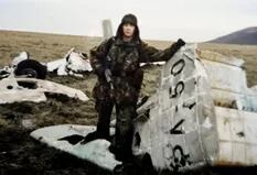 Llegan al país los restos de un avión argentino derribado en Malvinas