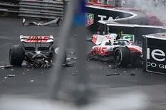Así fue el tremendo accidente de Mick Schumacher: se le partió el auto en dos