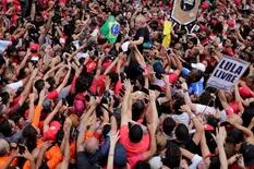 Lula y Bolsonaro cruzan ataques y ya calientan su duelo político