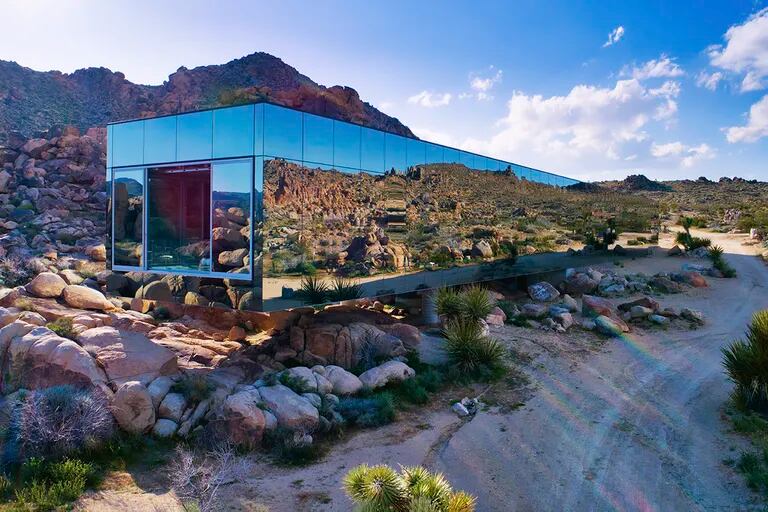 Invisible House en Joshua Tree, California