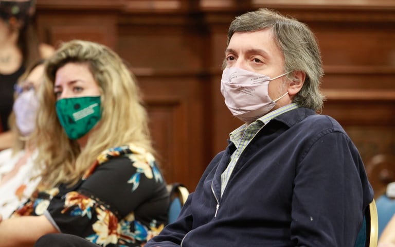 Máximo Kirchner estuvo en el Salón Dorado de la Casa de Gobierno bonaerense, para el acto por el Día Internacional de la Mujer