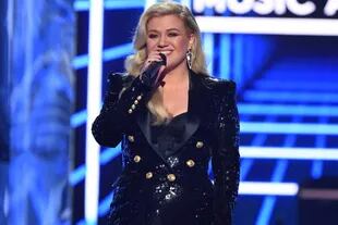Kelly Clarkson será la anfitriona de los premios Billboard