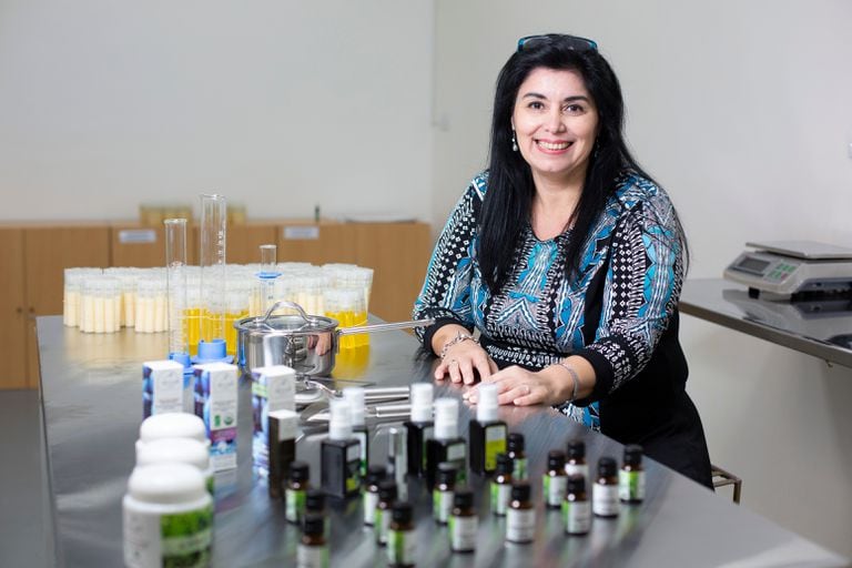 Graciela Ceballos lidera una firma de cosmética orgánica que creció en un 50% en el último año y vende el 80% de su producción a Estados Unidos y China.