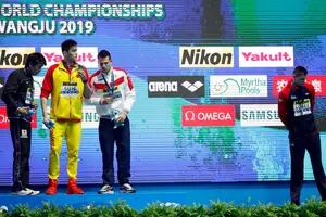 El nadador chino al que sus rivales odian: no lo saludan ni comparten el podio