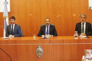Los jueces del juicio de Vialidad, Jorge Gorini, Rodrigo Giménez Uriburu y Andrés Basso 