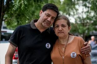 Silvino Báez , Graciela Sosa, padres de Fernando Báez Sosa 