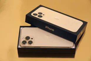 Un iPhone 13 Pro Max: los electrónicos estarán entre los afectados