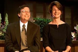 Bill y Melinda Gates en 2000, al anunciar un fondo para becas de estudio universitario para minorías