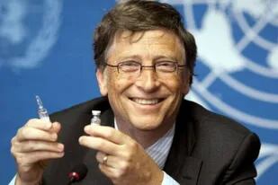 Bill Gates habló sobre las teorías conspirativas que aseguraban que iba a “implantar chips con las vacunas”