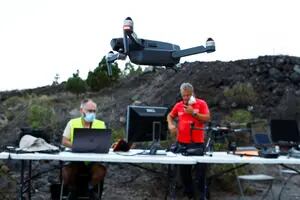 Drones, Google Earth y GPS para evaluar los daños provocados por la lava