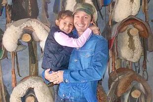 Blanca, la hija de Benjamín Vicuña y Pampita Ardohain, murió el 8 de septiembre de 2012 en un hospital de Chile