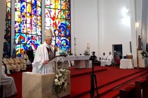 El obispo castrense advirtió sobre “miradas parciales e ideologizadas” y pidió por los militares detenidos