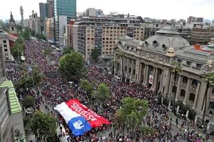 La masiva marcha en Santiago de Chile