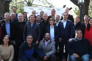 Mensajes en clave electoral y gesto de unidad de los jefes de JxC en una cumbre en La Matanza