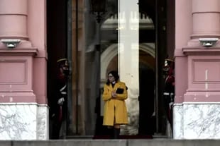 La ministra de Economía, Silvina Batakis, saliendo de Casa Rosada