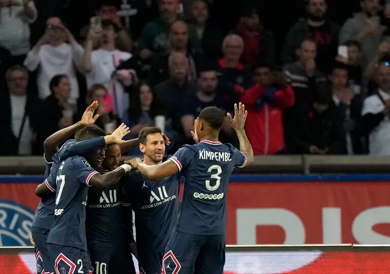 Ligue 1: Neymar e Mbappé aggiungono pepe alle classiche e il Paris Saint-Germain corre verso il titolo