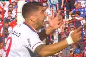 La reacción de Luis Suárez contra sus hinchas por agredir al arquero de Peñarol y su descomunal golazo