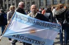 Cómo es el plan del movimiento que quiere un rey para la Argentina