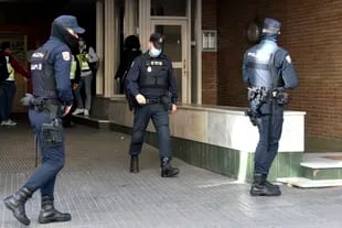 La policía española investiga la presunta maniobra de lavado de dinero que involucra a un financista argentino