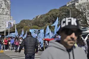 Ataque a Cristina Kirchner: ¿a qué hora es la marcha de respaldo a la vicepresidenta?