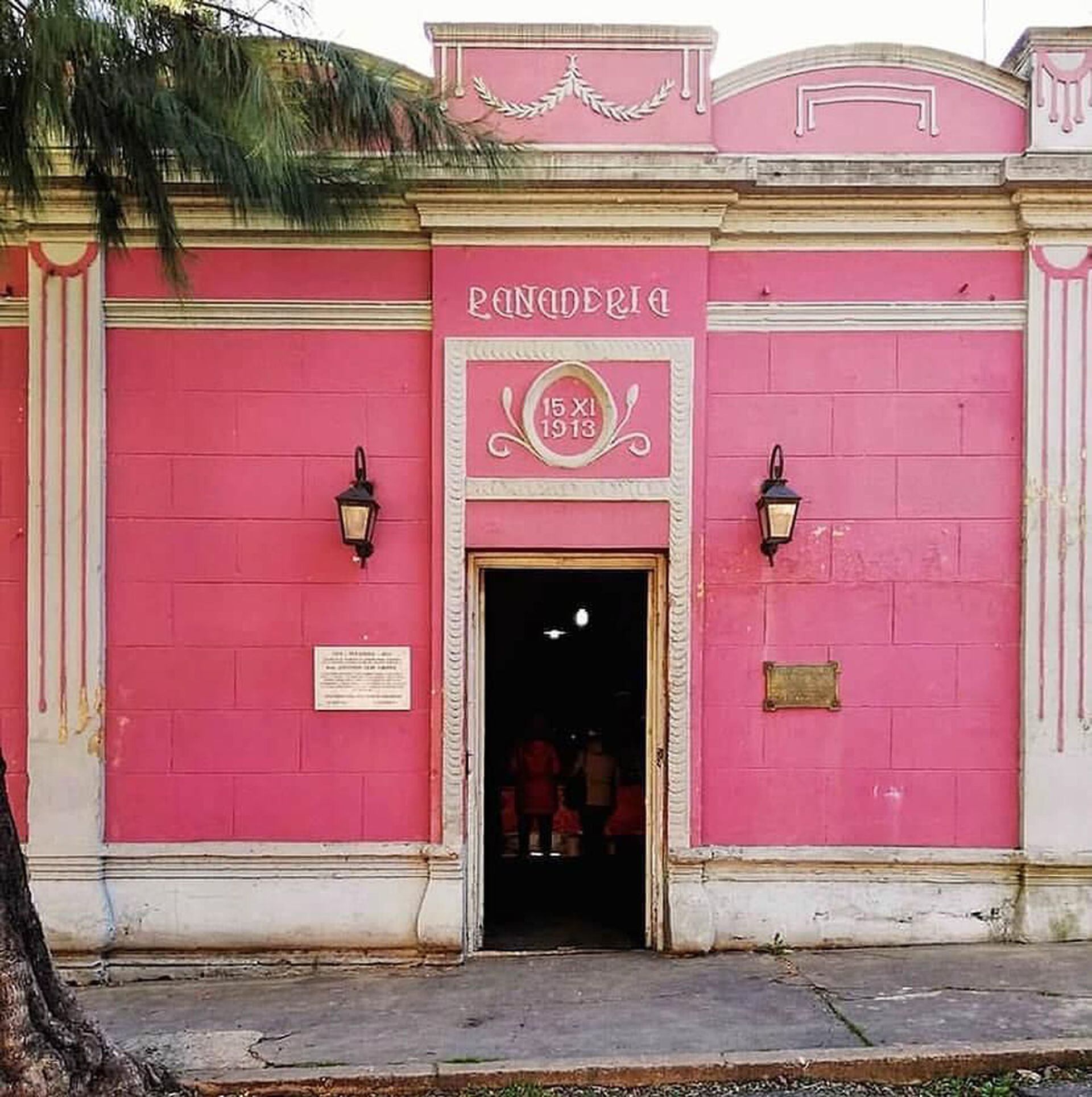 Panadería Rocío, en la isla Martín García