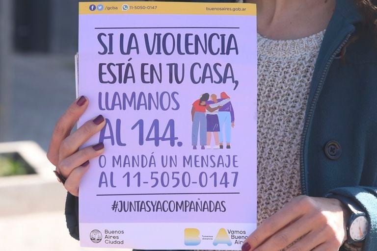 Crecen las denuncias por violencia de género: la Ciudad registró más de 63.000 llamados al 144 en 2021, un 54% más respecto del año anterior