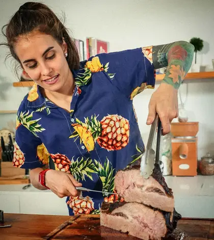 Hace un año Natasha se convirtió en la mente creativa detrás de la carta de Gula, el restaurante de carnes ubicado en Villa Devoto