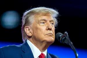 Trump afirma que será “arrestado” el martes y llama a protestas en Estados Unidos