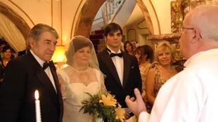 Sandro contrajo matrimonio con Garaventa el 13 de abril de 2007