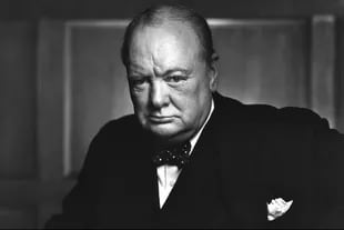 Alfredo Leuco cerró su columna con una frase de Winston Churchill: “El que se humilla para evitar la guerra, tendrá la humillación y también la guerra”