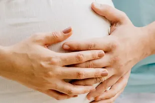 Qué es un embarazo ectópico y qué mujeres corren más riesgos de sufrir esta complicación