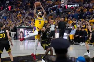 Los playoffs bajo la lupa: el "30+23" de Anthony Davis en Lakers-Warriors y el extranjero elegido MVP