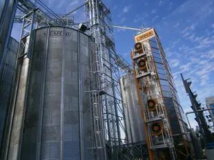 Secadora de granos fabricada por Ingeniería Mega que fue exportada a Chile.