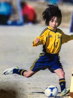 La jugadora japonesa comenzó a practicar fútbol a los 9 años