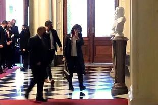Cristina Kirchner al llegar a la Casa Rosada