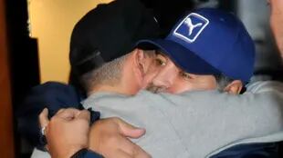 Diego Maradona y Diego Jr, un abrazo que se hizo esperar muchos años