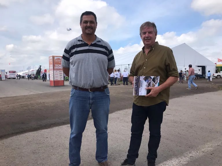 Desde Los Toldos, en la provincia de Buenos Aires, llegaron a Expoagro los productores Adrián Vandamme y Eduardo Oliver