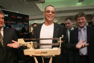 Van Damme en Rusia en 2007; a los 22 años dejó una cómoda vida en Bruselas para intentar suerte en Hollywood 