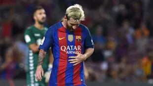 Messi jugó treinta minutos en la derrota ante Alavés