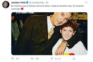 El posteo de Jonatan Viale para recordar a su papá Mauro en las redes recibió cientos de mensaje de apoyo y consuelo