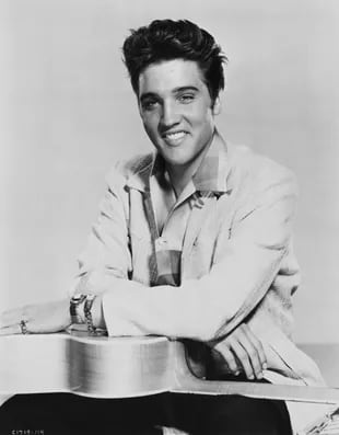Elvis Presley, a mediados de la década del cincuenta