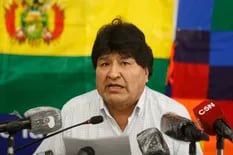 Bolivia: Áñez reconoció el amplio triunfo del partido de Evo Morales