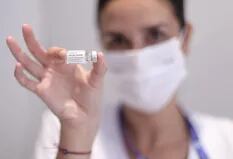 EE.UU. limita más el uso de la vacuna de J&J por sus riesgos de generar trombosis: qué recomienda
