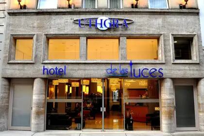 La UTHGRA cuenta con distintas instalaciones para sus afiliados como el Hotel de las Luces en el barrio de Monserrat