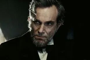 Day Lewis caracterizado como el presidente norteamericano Abraham Lincoln, film de Steven Spielberg por el que ganó su tercer Oscar en 2013